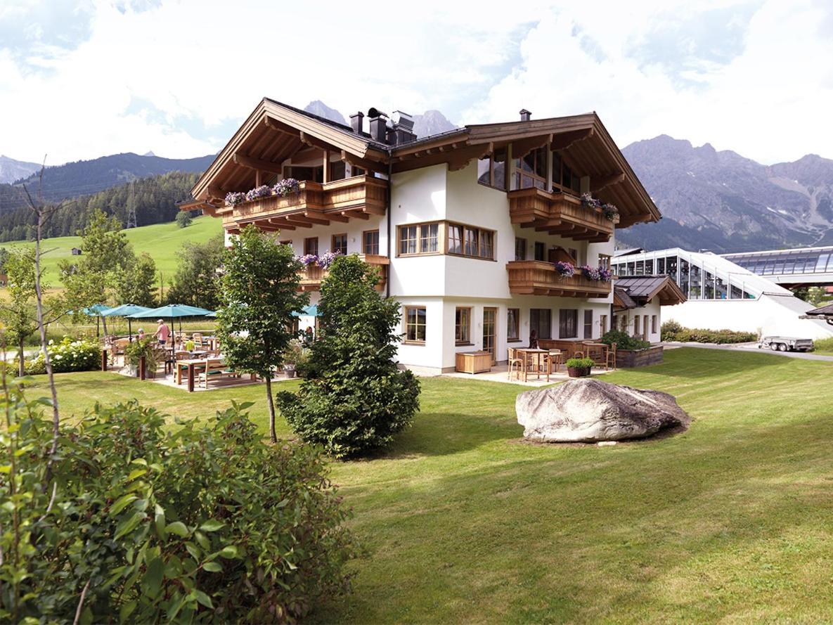 Landhaus Zum Steinbock Hotell Maria Alm am Steinernen Meer Exteriör bild